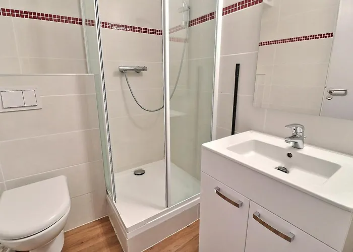 Confortable 2 Pieces, Skis Aux Pieds, 4 Pers, Balcon Ouest - Fr-1-182a-38 Lejlighed *